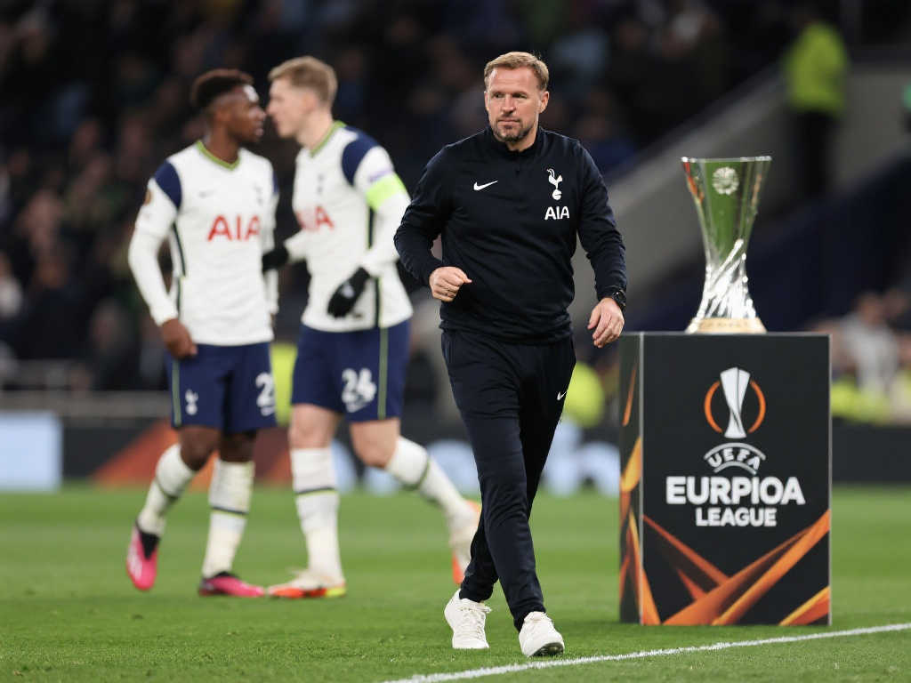 直是备受瞩 直是备受瞩