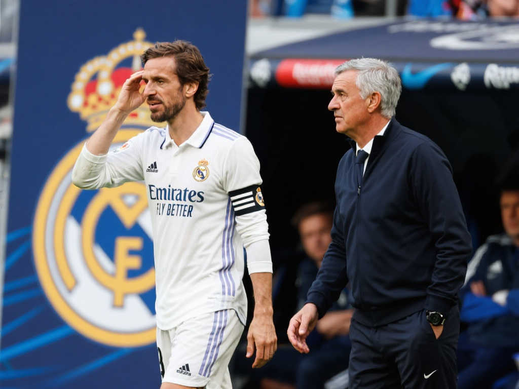 球隊中場的 球隊中場的