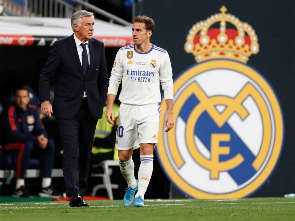 实属不易 实属不易