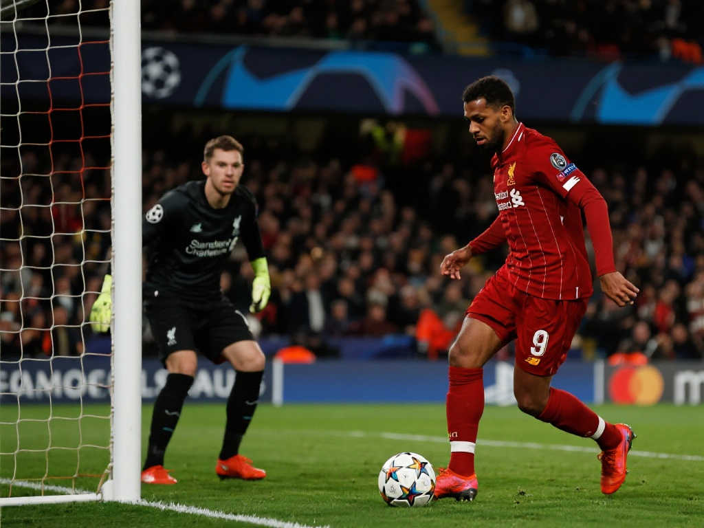 策略上都有 策略上都有